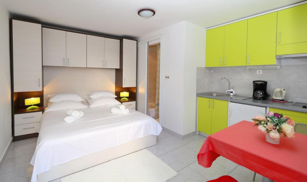 Apartman Nika - Marija Макарська Екстер'єр фото