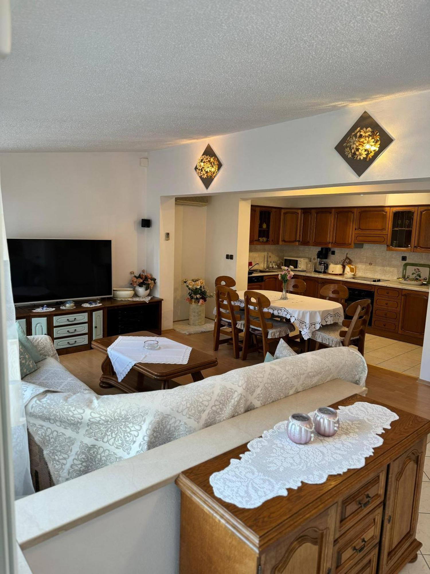 Apartman Nika - Marija Макарська Екстер'єр фото